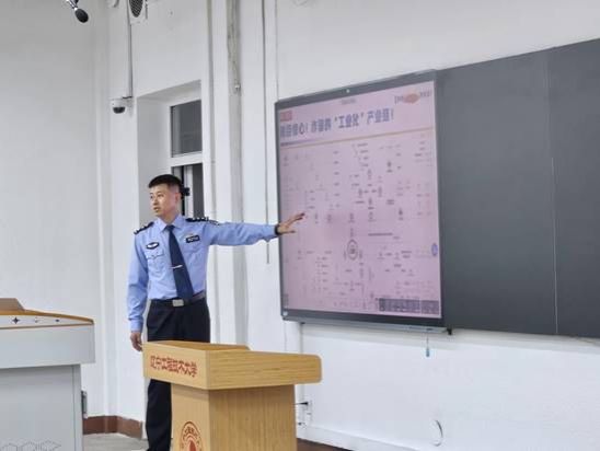 8b8cd85c11df7cc7d384d3785e0004c0_